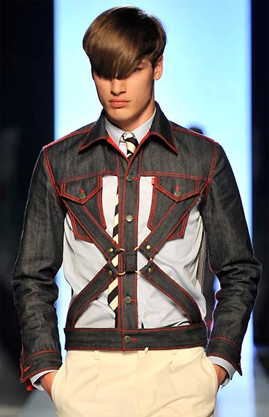 On 25 June 2009 French couturier Jean Paul Gaultier has shown the new Maison Jean Paul Gaultier men's wear collection spring/summer 2010 with re-interpretations of selected iconic denim-pieces like the Levi's 501 and jacket during the Paris Fashion Week. 